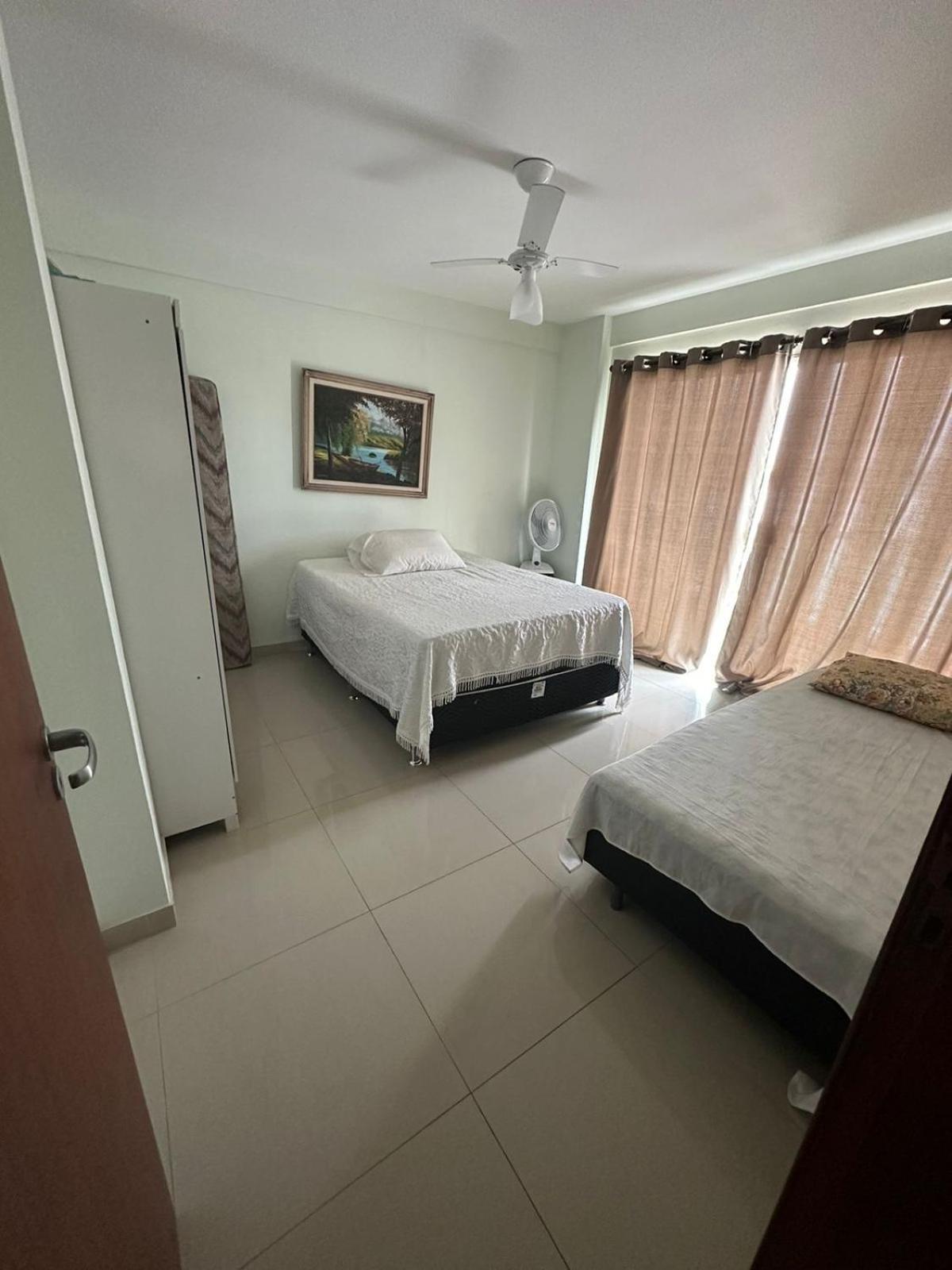 Apartamento Frente Ao Mar サクアレマ エクステリア 写真